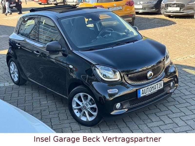 Second-hand Smart ForFour 90 CP (66 kW) 2016 Negru Hatchback