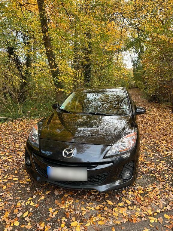 Gebraucht Mazda 3 116 PS (85 kW) 2013 Schwarz Limousine