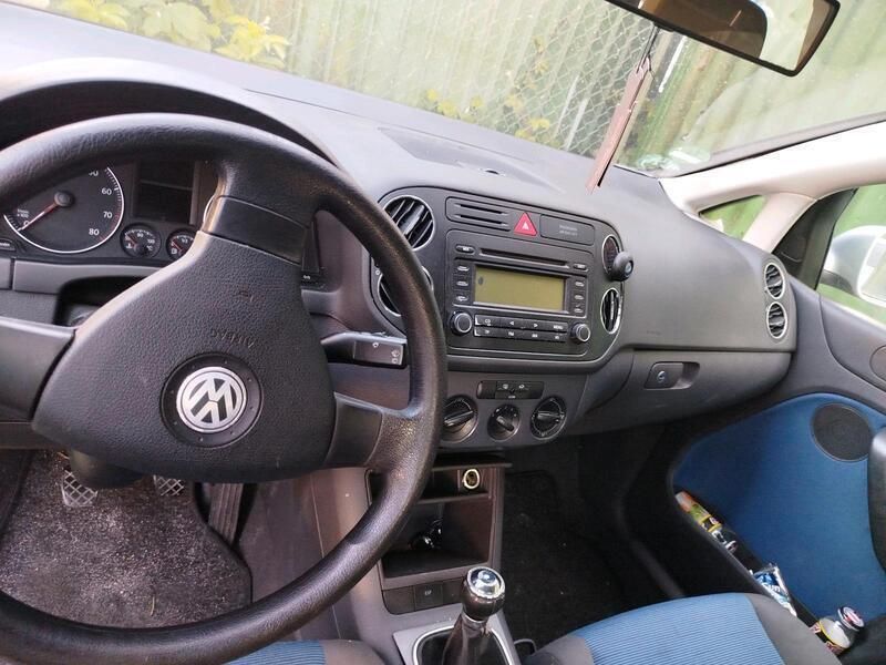 Silber Gebraucht 2005 VW Golf Plus Cross Van / Kleinbus | 2.500 € (Guter Preis) - Bild 1/4