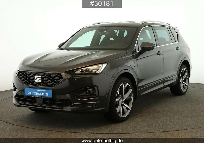 Grau Gebraucht 2022 Seat Tarraco FR SUV | 29.990 € (Guter Preis) - Bild 1/4