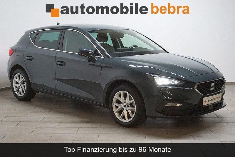 Gebraucht Seat Leon Style 116 PS (85 kW) 2025 Fjord blau Limousine