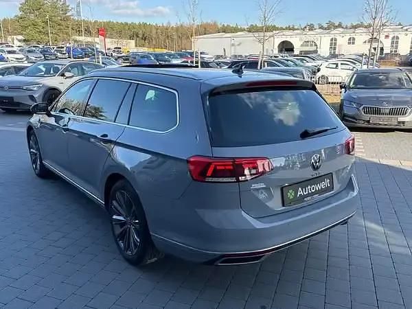 Gebraucht VW Passat GTE 218 PS (160 kW) 2022 Mondsteingrau Kombi