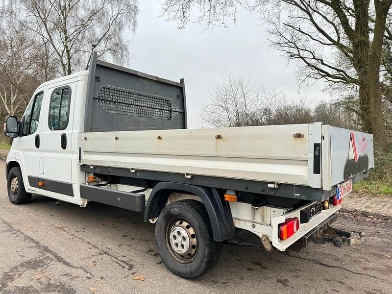 Gebraucht Peugeot Boxer 131 PS (96 kW) 2017 Weiß Van