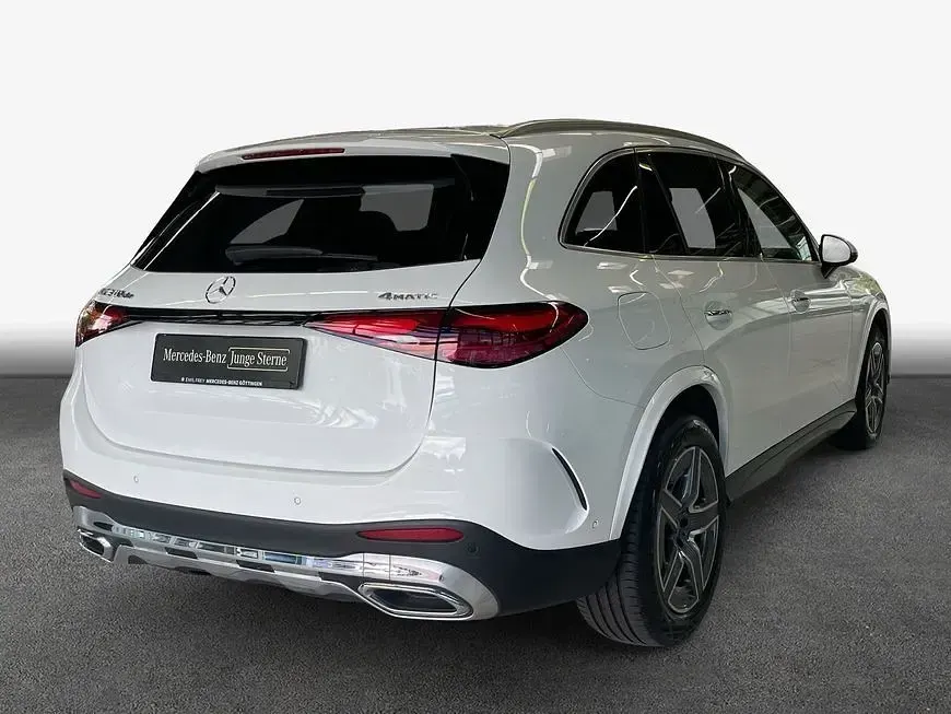Gebraucht Mercedes GLC300de Premium 333 PS (244 kW) 2025 Weiß SUV