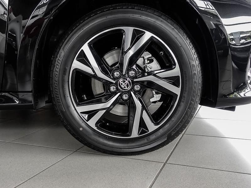 Neu Toyota Yaris Hybrid 116 PS (85 kW) 2025 Schwarz Kleinwagen