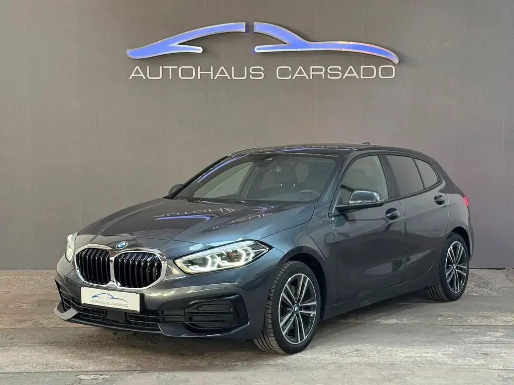 Gebraucht BMW 118 Performance 136 PS (100 kW) 2021 Grau Kleinwagen