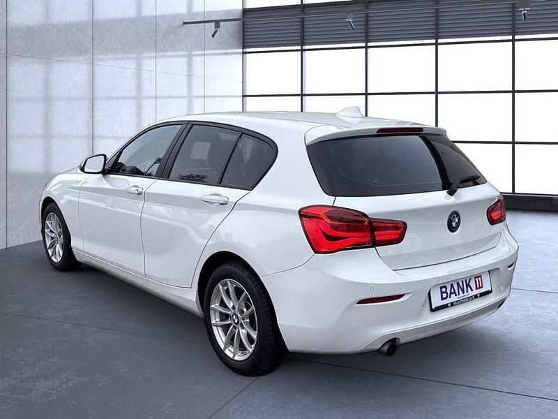 Gebraucht BMW 116 Advantage 109 PS (80 kW) 2018 Weiß Kleinwagen