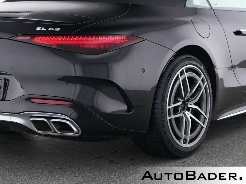 Gebraucht Mercedes SL63 AMG Premium Plus 585 PS (430 kW) 2023 197 lack obsidianschwarz (metallic) Cabrio