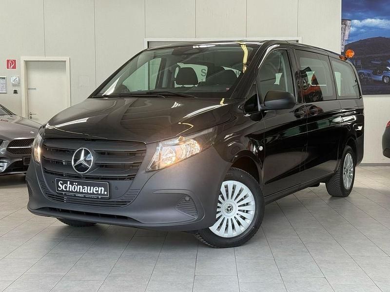 Grau Gebraucht 2025 Mercedes Vito Van / Kleinbus | 47.450 € - Bild 1/4