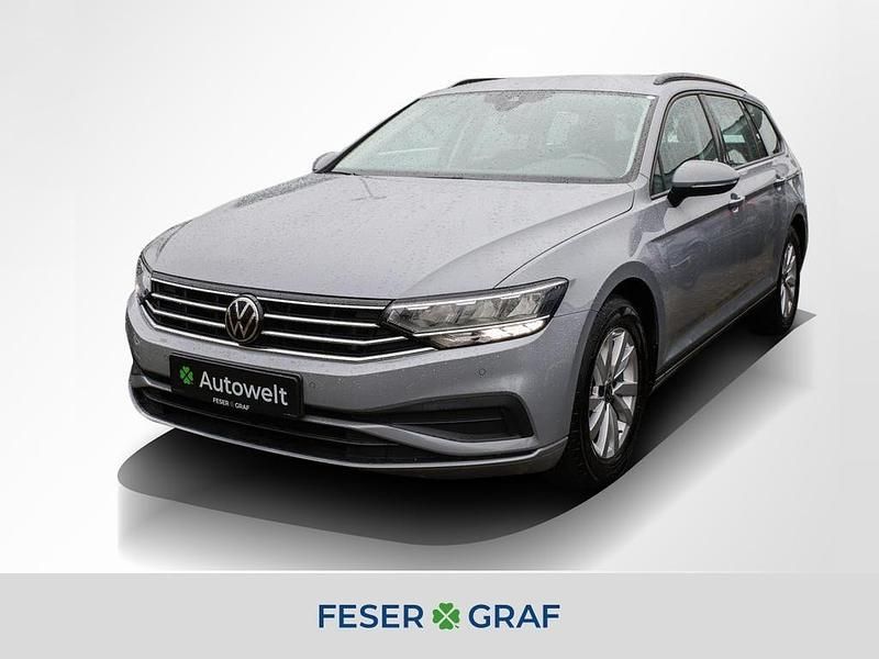 Mondsteingrau Gebraucht 2022 VW Passat Kombi | 20.440 € (Guter Preis) - Bild 1/4