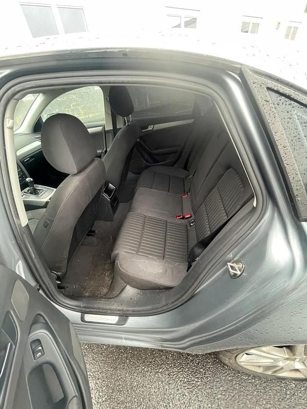 Gebraucht Audi A4 200 PS (147 kW) 2010 Grau Limousine