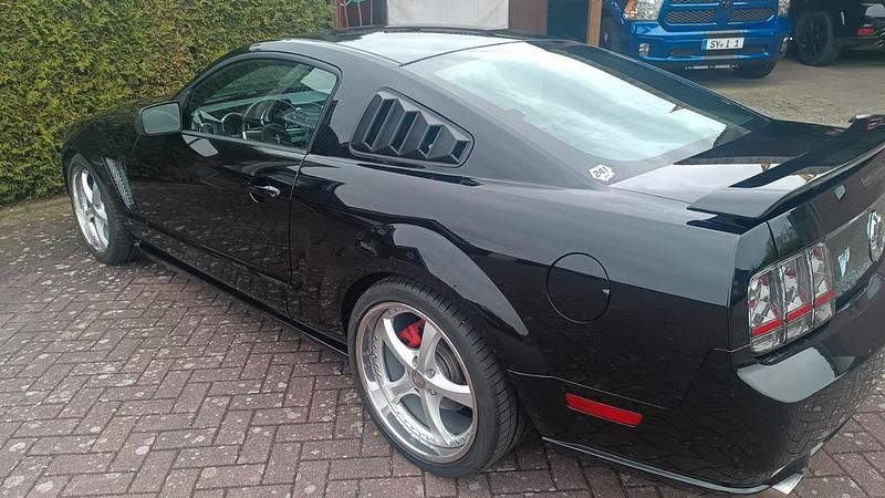 Gebraucht Ford Mustang 306 PS (225 kW) 2005 Schwarz Coupé