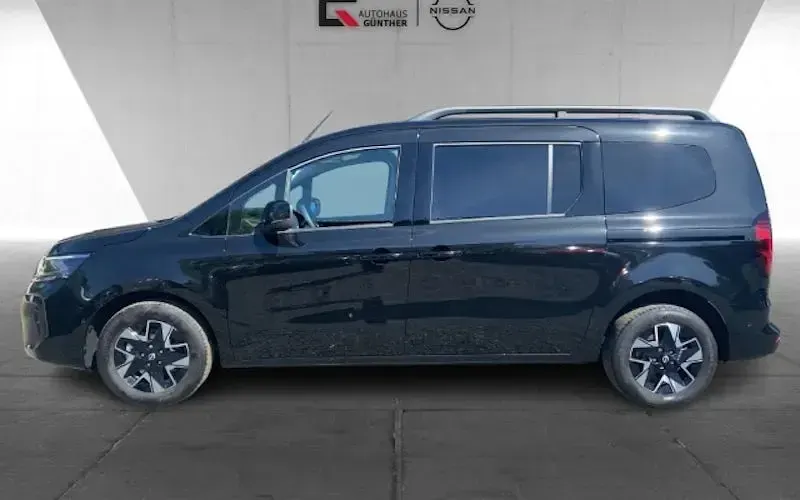 Gebraucht Nissan Townstar Tekna 130 PS (95 kW) 2026 Schwarz Kombi