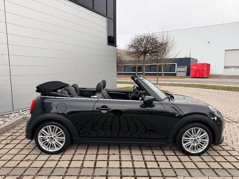 Gebraucht Mini Cooper Cabriolet 136 PS (100 kW) 2022 Schwarz Cabrio