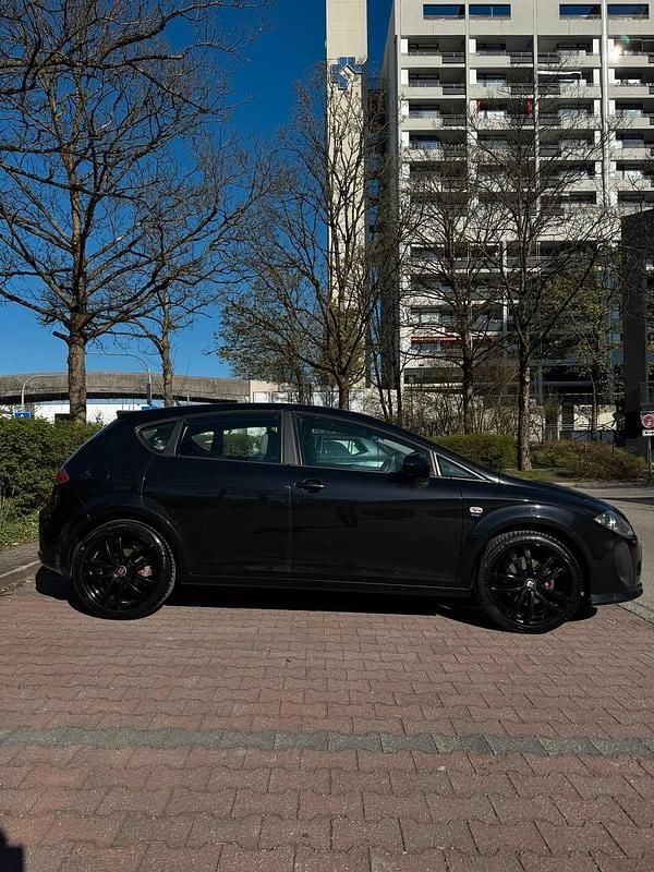Second-hand Seat Leon Style 125 CP (91 kW) 2009 Negru Hatchback