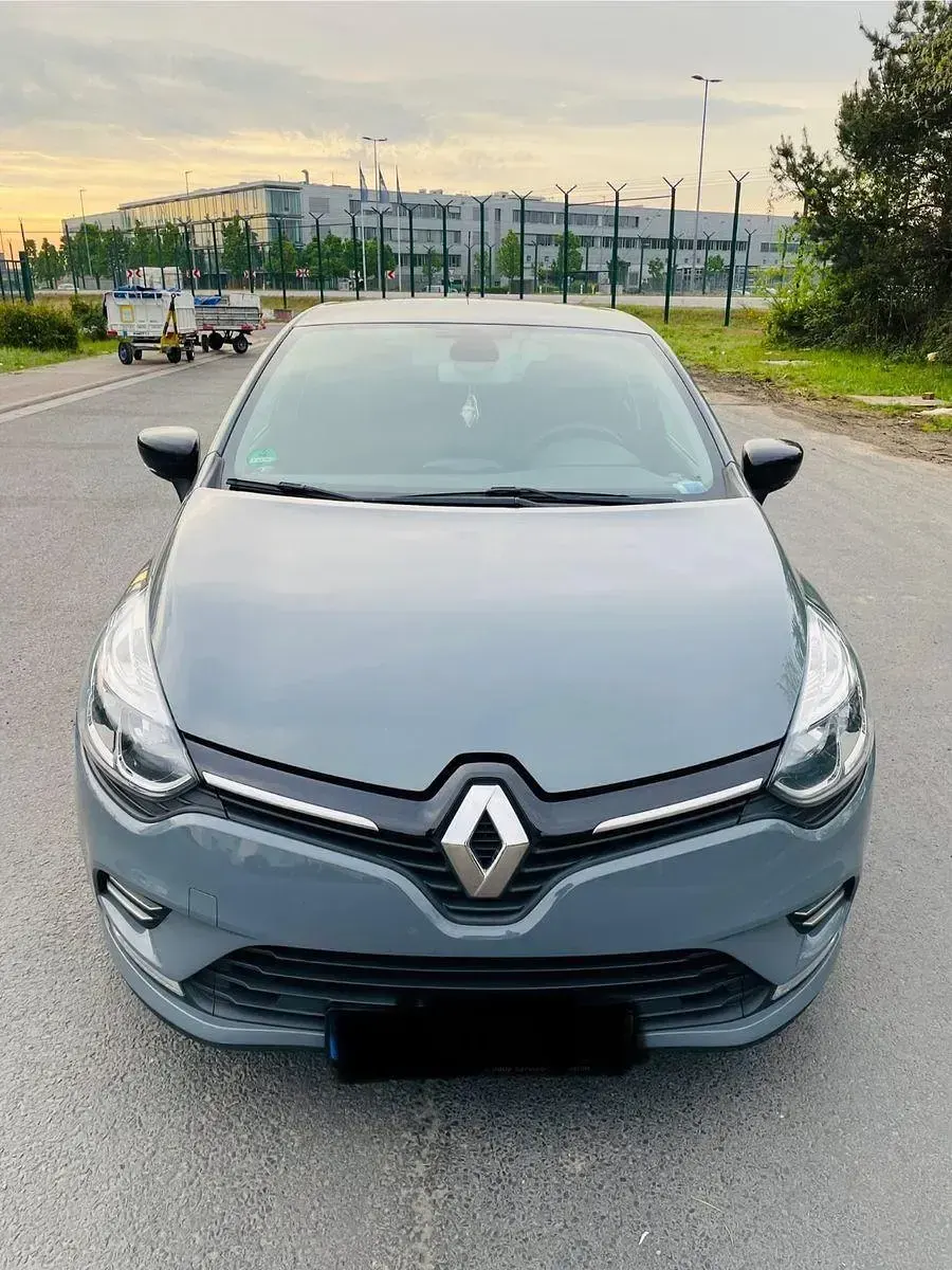 Gebraucht Renault Clio IV LIMITED 76 PS (55 kW) 2019 Grau Kleinwagen