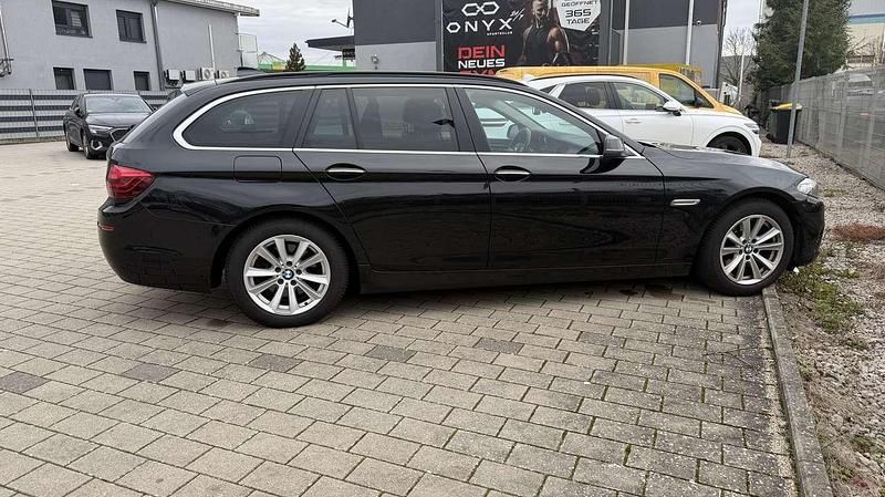 Gebraucht BMW 520 190 PS (139 kW) 2016 Schwarz Kombi