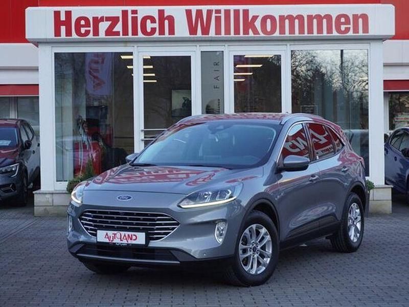 Gebraucht Ford Kuga Titanium 190 PS (139 kW) 2022 Silber SUV