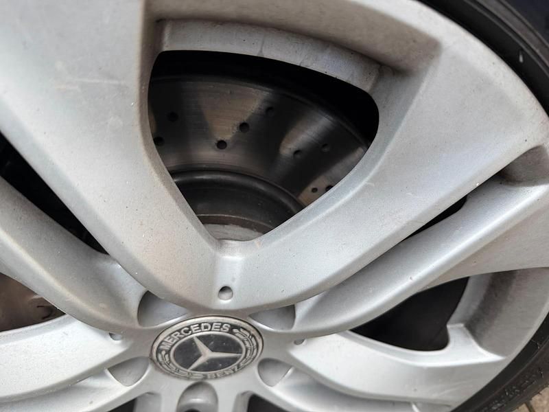 Gebraucht Mercedes E250 204 PS (150 kW) 2010 Silber Coupé