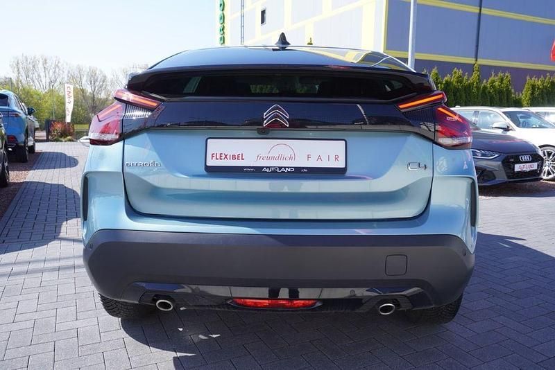 Gebraucht Citroën C4 131 PS (96 kW) 2024 Blau SUV