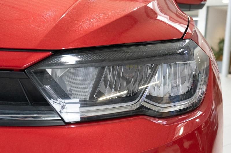 Gebraucht VW Polo 80 PS (58 kW) 2023 Rot Kleinwagen