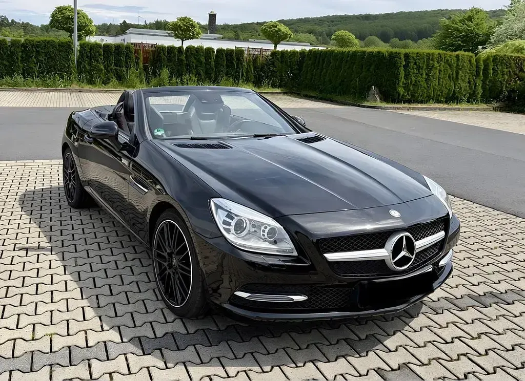Gebraucht Mercedes SLK200 184 PS (135 kW) 2013 Schwarz Cabrio