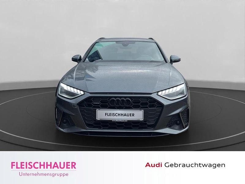 Gebraucht Audi A4 S-Line 204 PS (150 kW) 2022 Grau Kombi