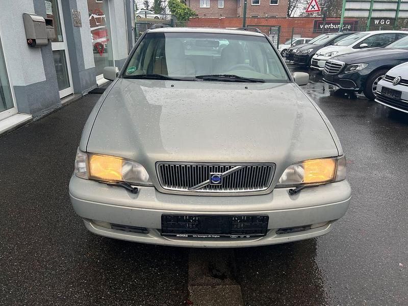 Gebraucht Volvo V70 170 PS (125 kW) 2000 Grau Kombi
