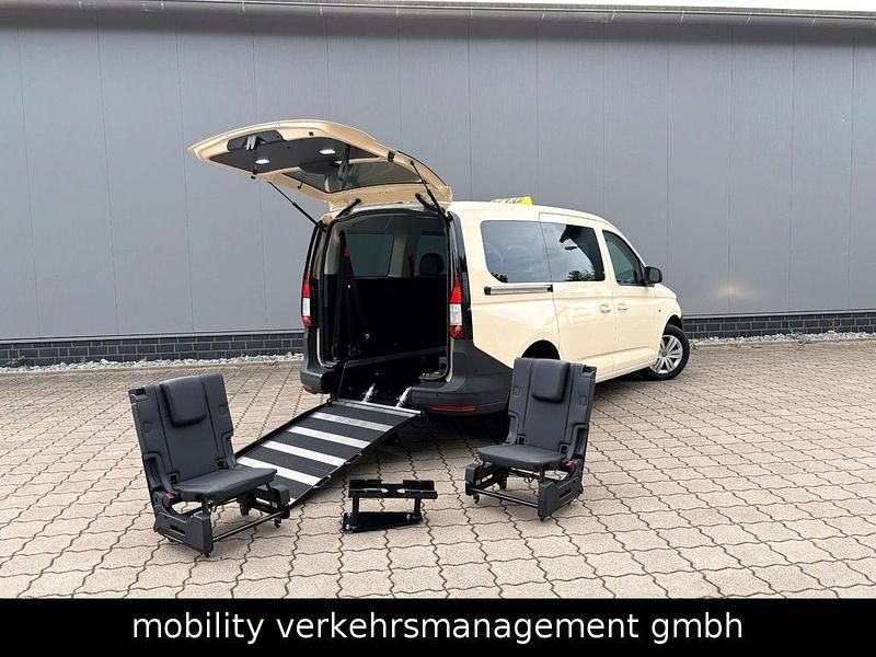 Neu VW Caddy Maxi 122 PS (89 kW) 2025 Gelb Van / Kleinbus