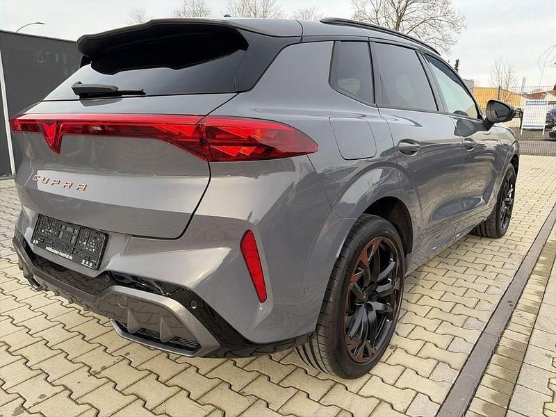 Gebraucht Cupra Terramar VZ 265 PS (194 kW) 2025 Grau SUV