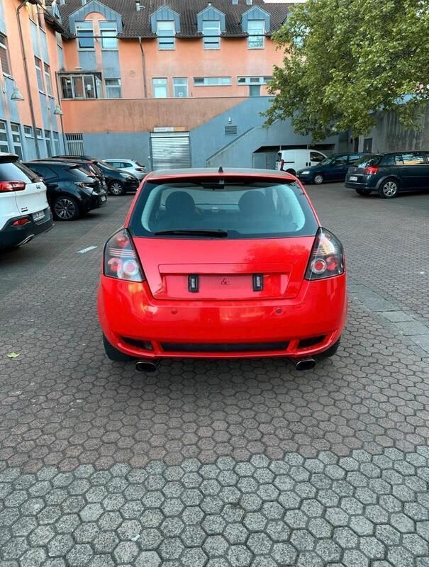 Rot Gebraucht 2005 Fiat Stilo Kleinwagen | 2.100 € - Bild 1/4