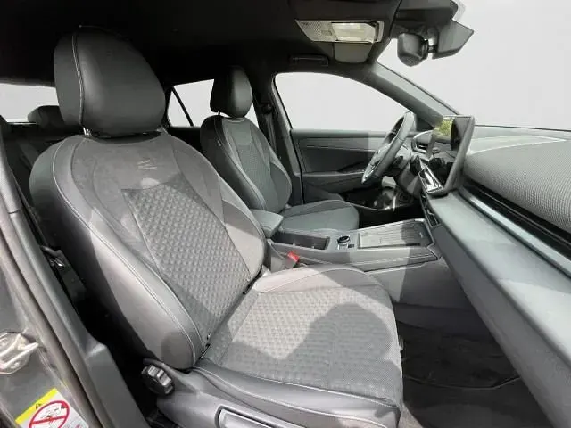 Gebraucht VW T-Roc 150 PS (110 kW) 2026 Wolf grey metallic (metallic) SUV