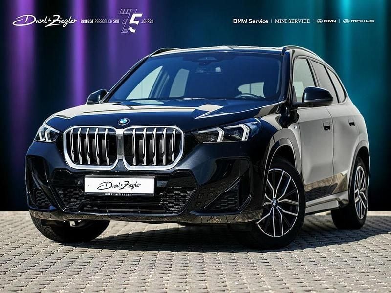 Saphirschwarzmetallic Gebraucht 2025 BMW X1 M Sport SUV | 38.890 € (Guter Preis) - Bild 1/4