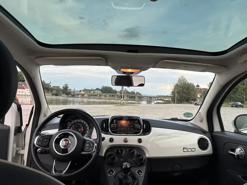 Gebraucht Fiat 500 Pop 69 PS (50 kW) 2017 Weiß Kleinwagen