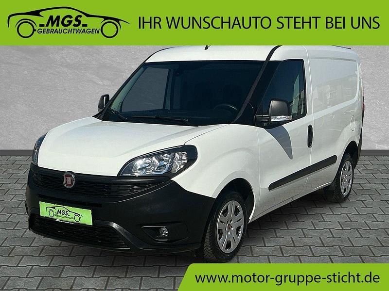 Weiss Gebraucht 2021 Fiat Doblò Van / Kleinbus | 10.990 € (Superpreis) - Bild 1/4