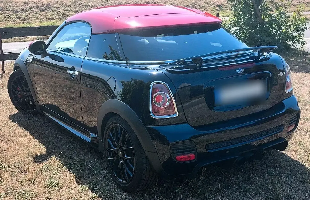 Gebraucht Mini John Cooper Works 211 PS (155 kW) 2013 Schwarz Kleinwagen
