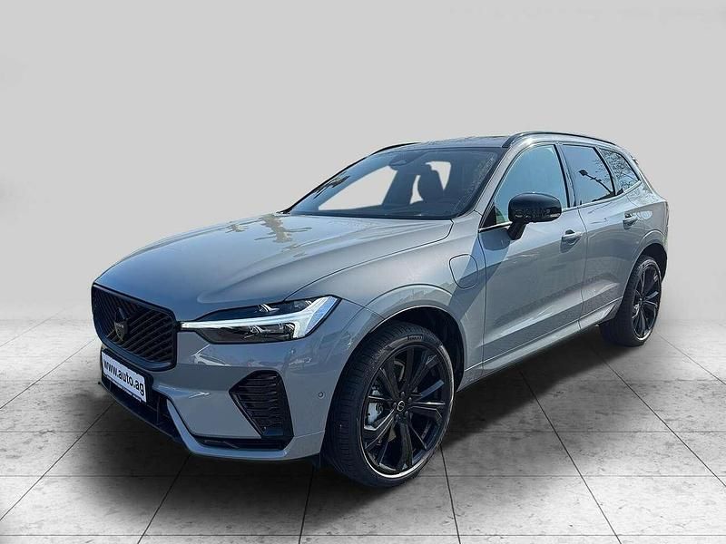 Neu Volvo XC60 Plus 349 PS (256 kW) 2025 Vapour grey SUV