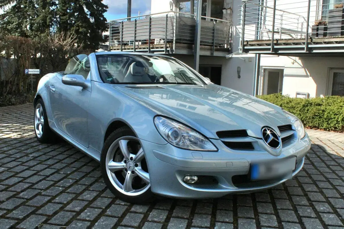 Gebraucht Mercedes SLK350 272 PS (200 kW) 2007 Grau Cabrio
