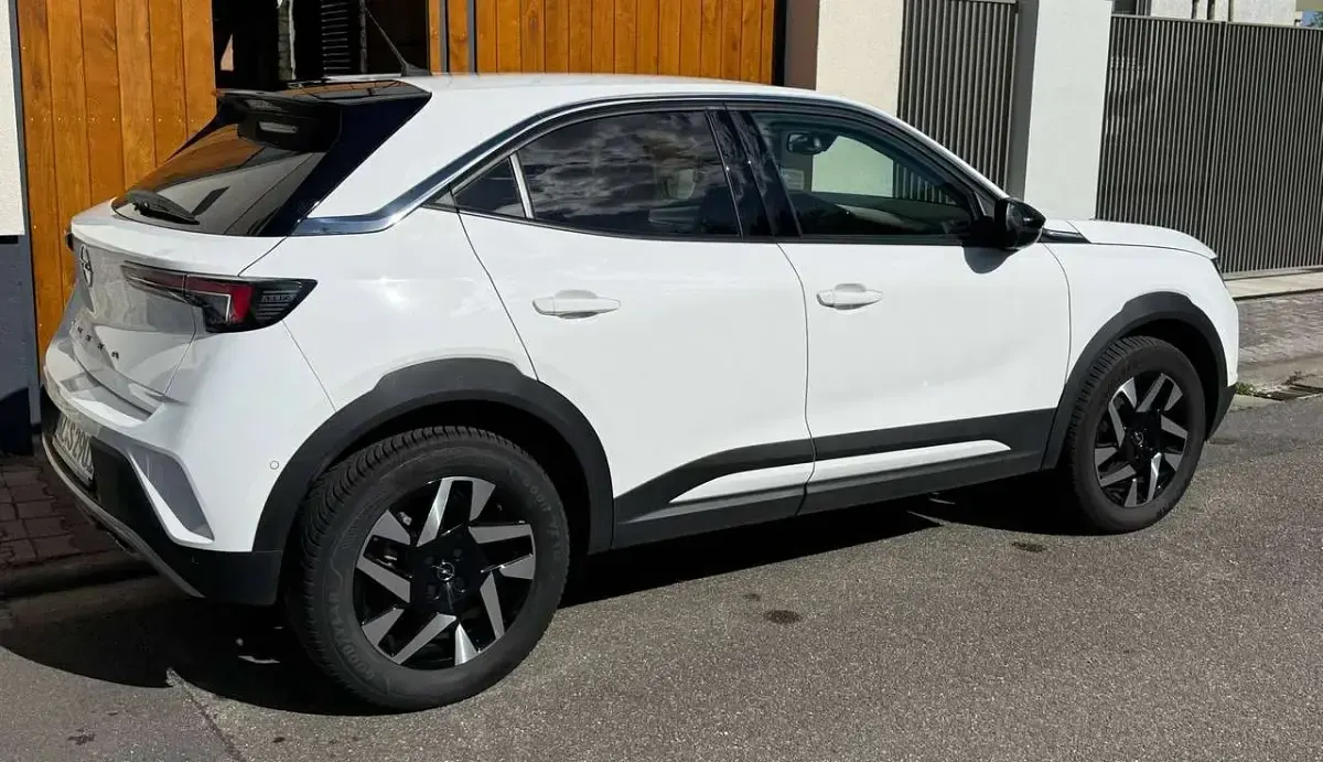 Gebraucht Opel Mokka Elegance 136 PS (100 kW) 2023 Weiß SUV