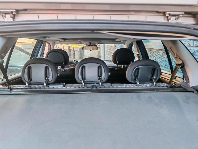 Gebraucht Mercedes C220 Avantgarde 115 PS (84 kW) 2003 Grau Kombi