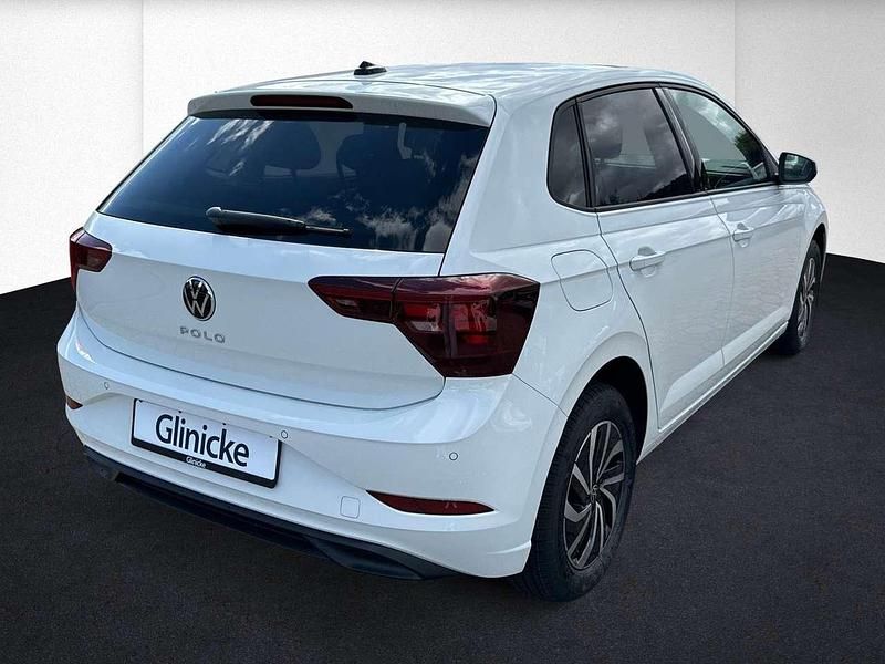 Neu VW Polo Life 95 PS (69 kW) 2025 Pure white Limousine