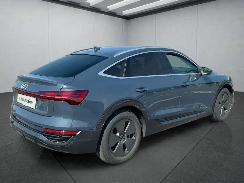 Gebraucht Audi e-tron Sportback 300 kW (408 PS) 2024 Blau SUV