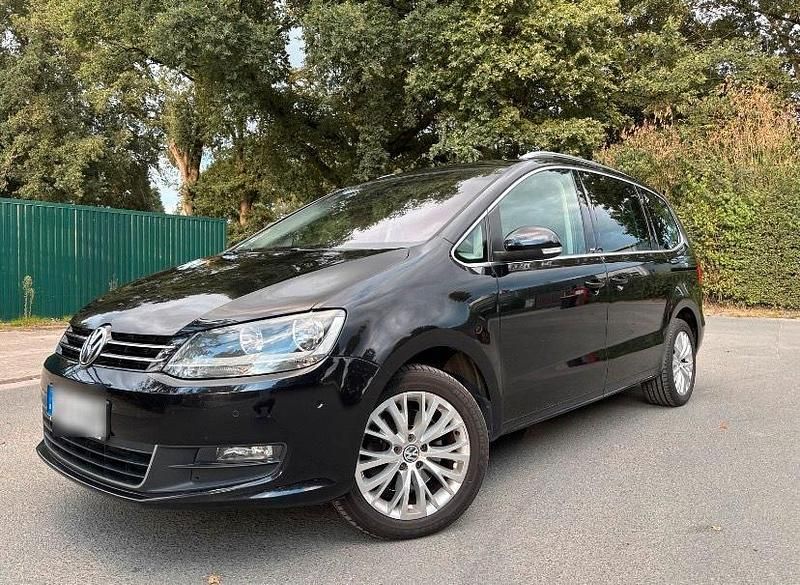 Schwarz Gebraucht 2012 VW Sharan Style Van / Kleinbus | 9.499 € (Guter Preis) - Bild 1/4