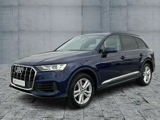 Używany Audi Q7 Advanced 286 KM (210 kW) 2021 Niebieski SUV
