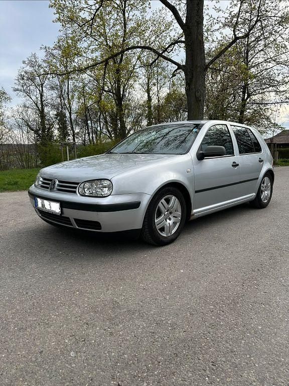 Gebraucht VW Golf IV 75 PS (55 kW) 2002 Silber Limousine