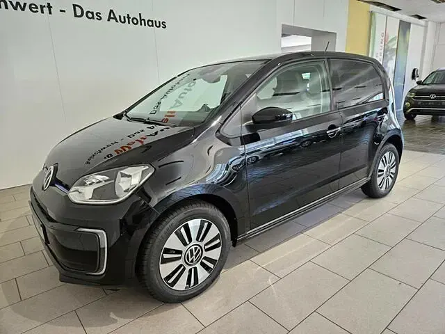 Second-hand VW e-up! Edition 61 kW (83 CP) 2024 Negru Hatchback