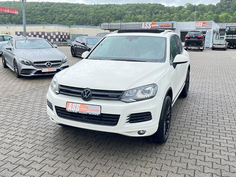 Weiß Gebraucht 2011 VW Touareg SUV | 12.450 € (Fairer Preis) - Bild 1/4