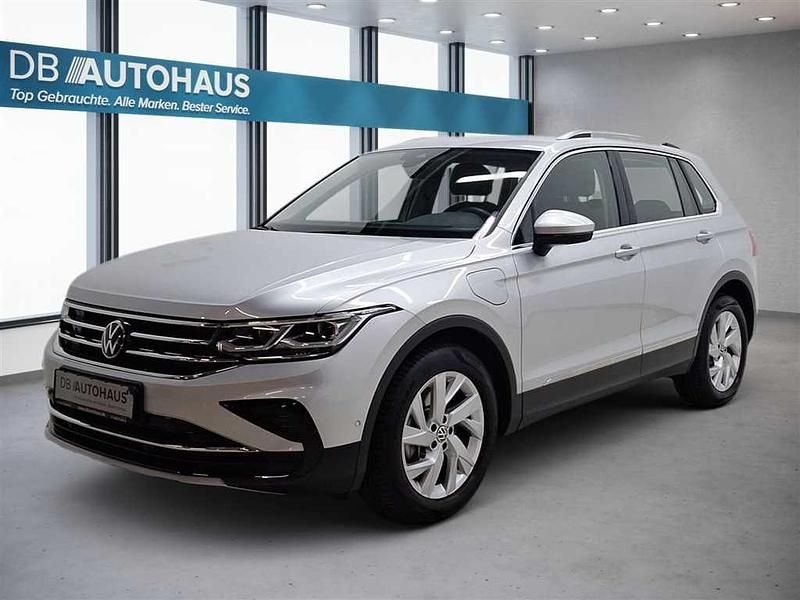 Silber Gebraucht 2023 VW Tiguan Elegance SUV | 33.870 € (Fairer Preis) - Bild 1/4
