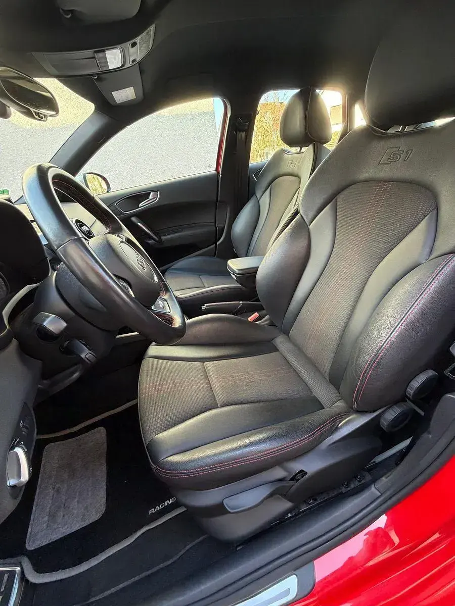Gebraucht Audi S1 Sportback Sport 231 PS (169 kW) 2016 Rot Kleinwagen