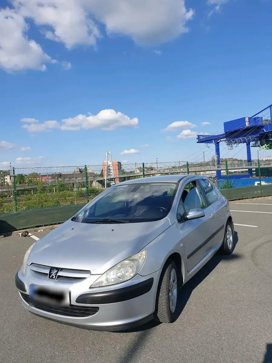 Gebraucht Peugeot 307 136 PS (100 kW) 2003 Silber Kleinwagen